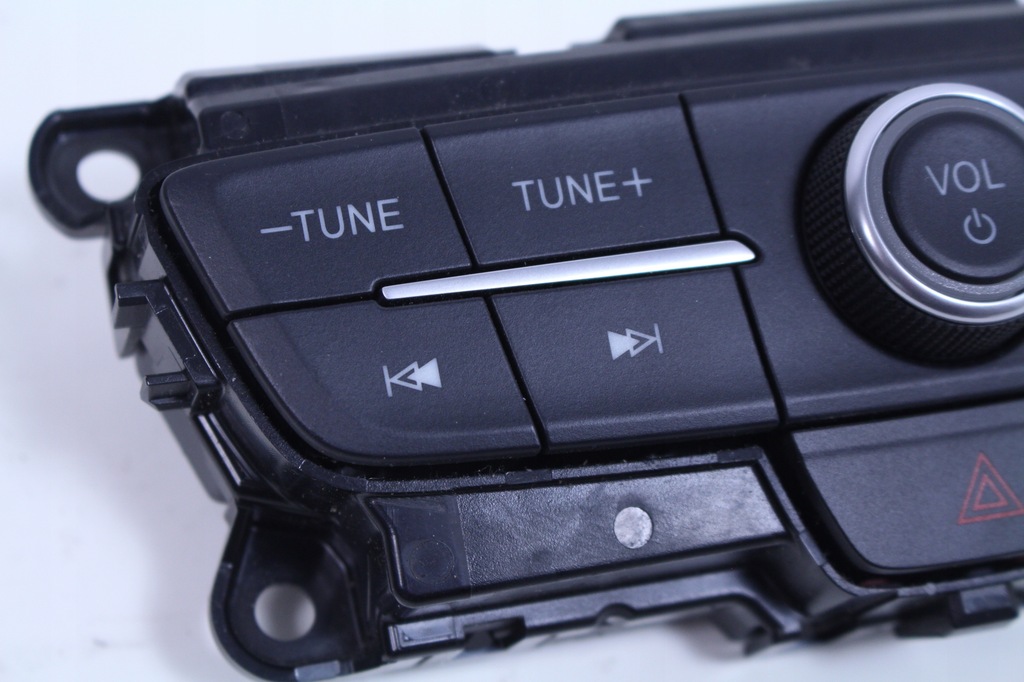 фото №3, Панель выключатель радио ford kuga mk2