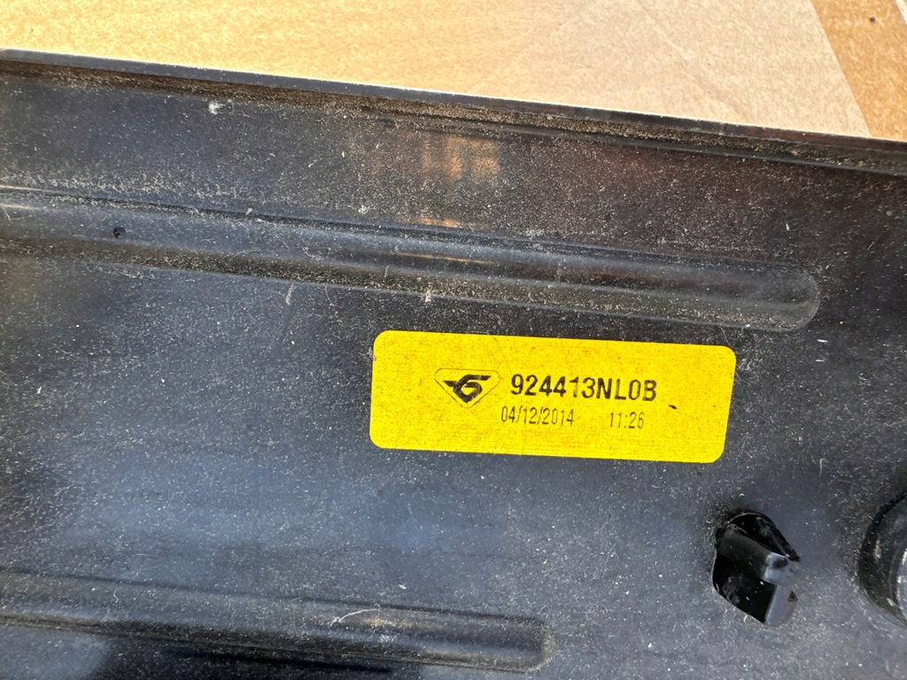 фото №9, Nissan leaf i ze0 шланг трубка кондиционера клапан 443310-1192 924483nl1a