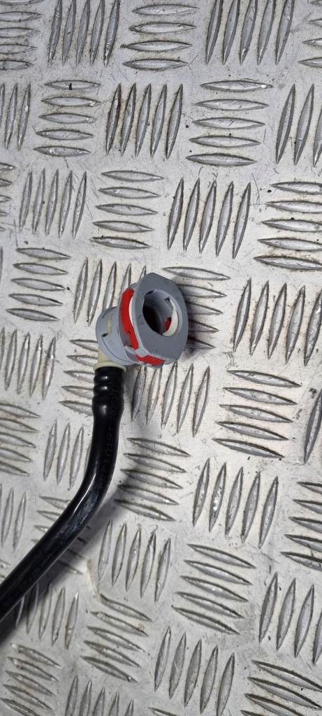 Купить Bmw g05 g06 g15 g16 g20 g21 бак фильтра уголь активированного 7475674