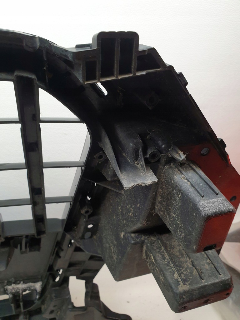 фото №12, Audi q3 8u s-line 11-14 решётка радиатора решётка радиатора w бампер перед pdc 8u0853653a