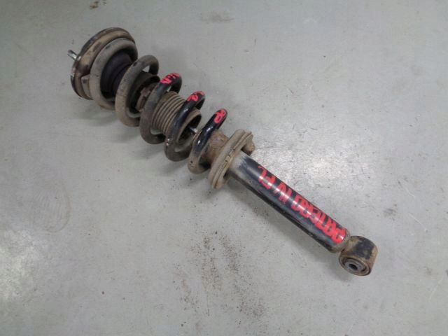 фото №1, Shogun pajero iv 15 3.2 did амортизационная стойка правый перед