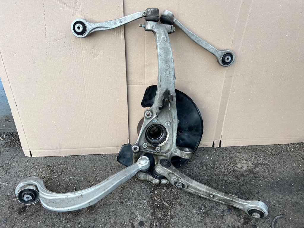 фото №6, Audi a8 d4 поворотный кулак левая передняя левый перед 4h0407241j 4h0407257g