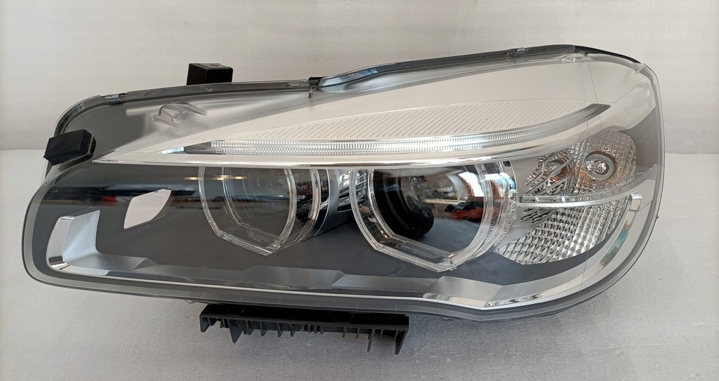 фото №1, Лампа левая перед bmw 2 f45 f46 2014- full led