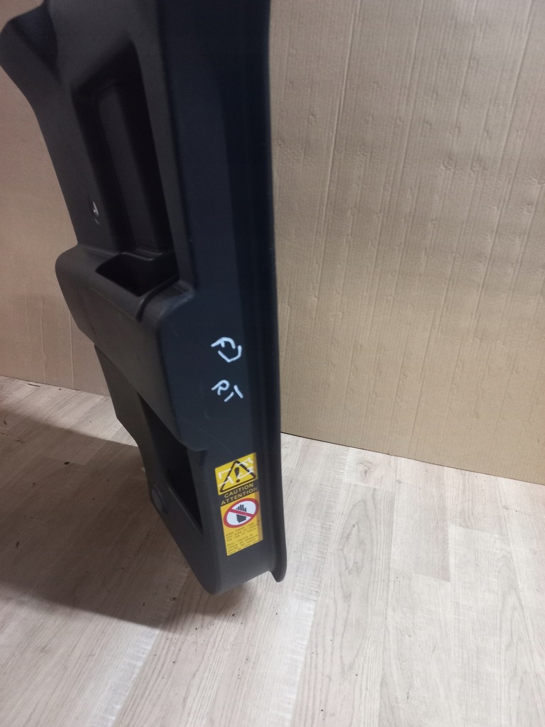 фото №6, Toyota fj cruiser оббивка двері правий задня обшивка