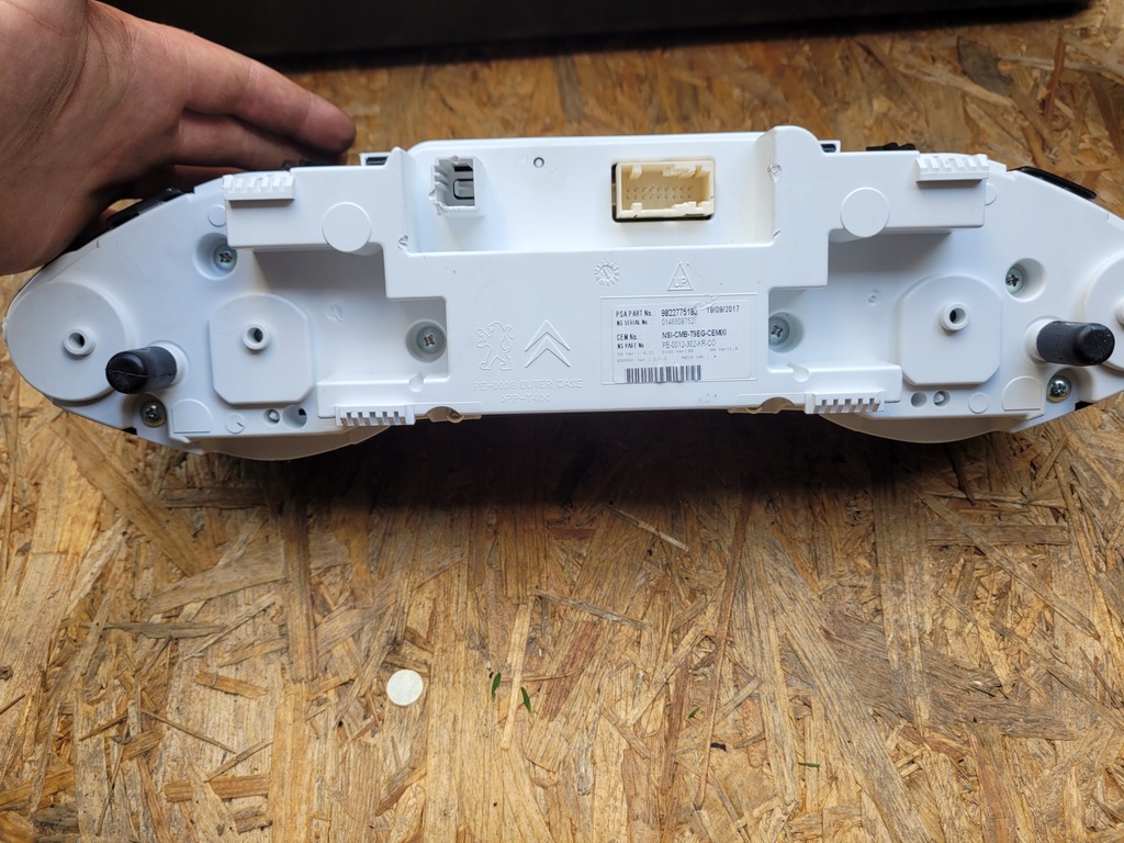 фото №6, Счетчик приборы peugeot 308 t9 ii 9822775180