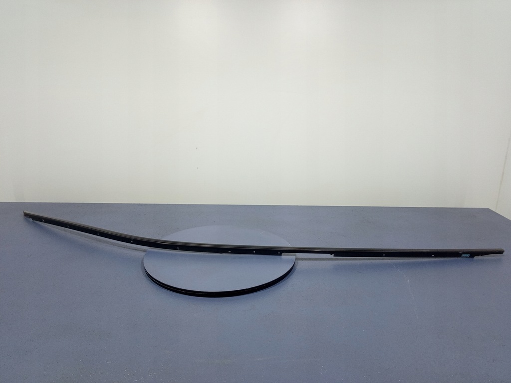 фото №6, Audi q8 rsq8 4m8 молдинг кровельная правая 4m8853704