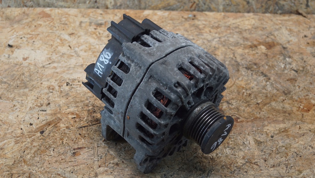 фото №9, Генератор audi a4 b8 a5 8t 2.0 tdi 04l903017a