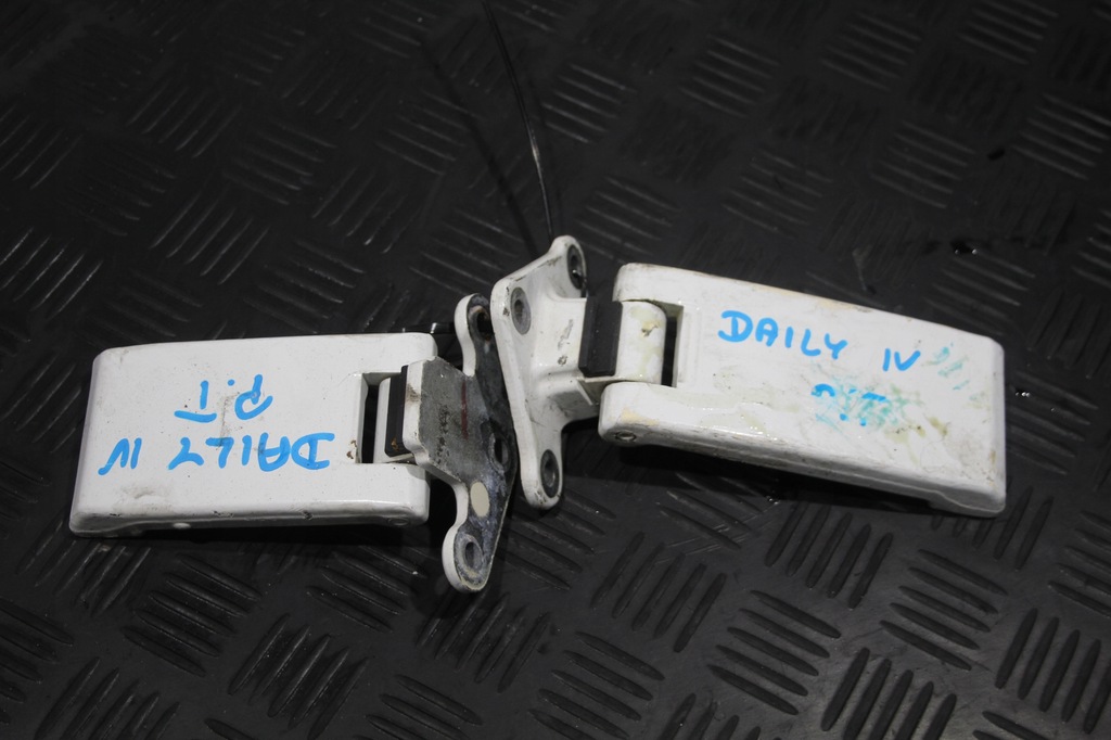 фото №1, Петля дверь правый задняя iveco daily iv 4