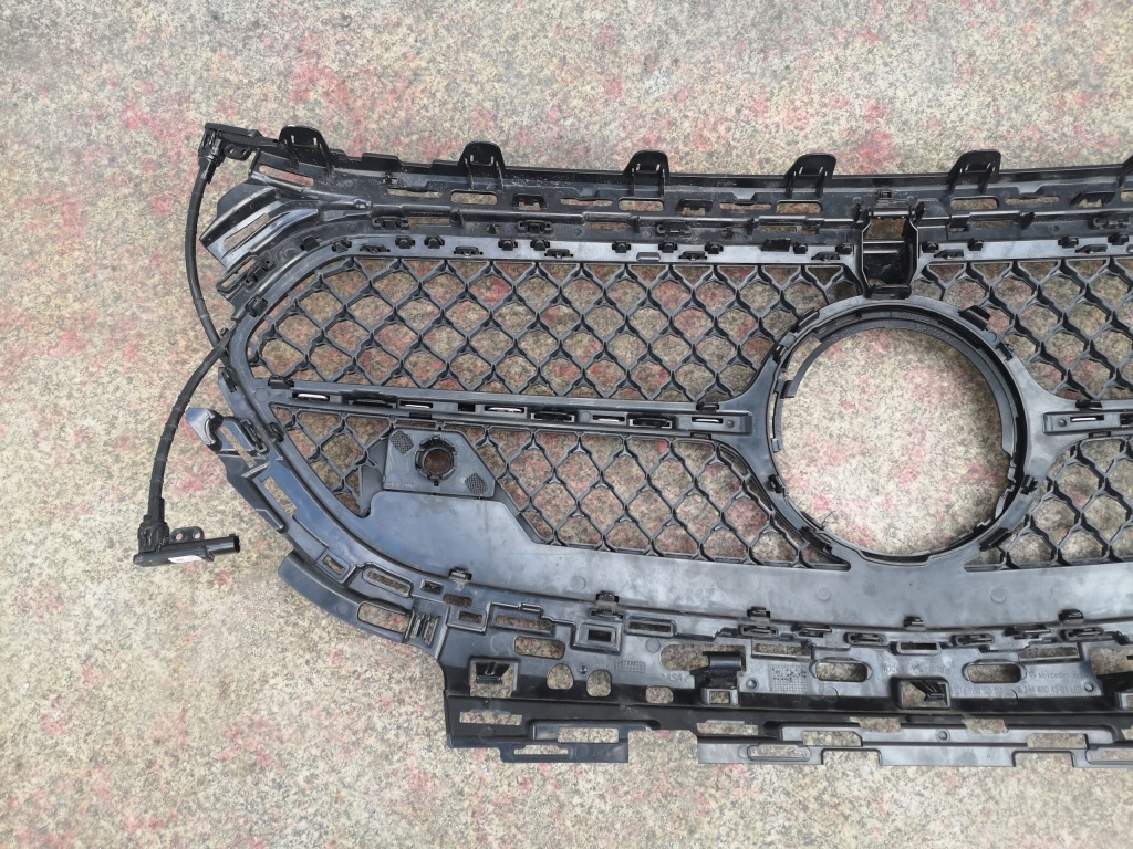 Mercedes e klasa w214 a214 x214 amg 23- 2023- решётка радиатора решётка радиатора led diamond Цена