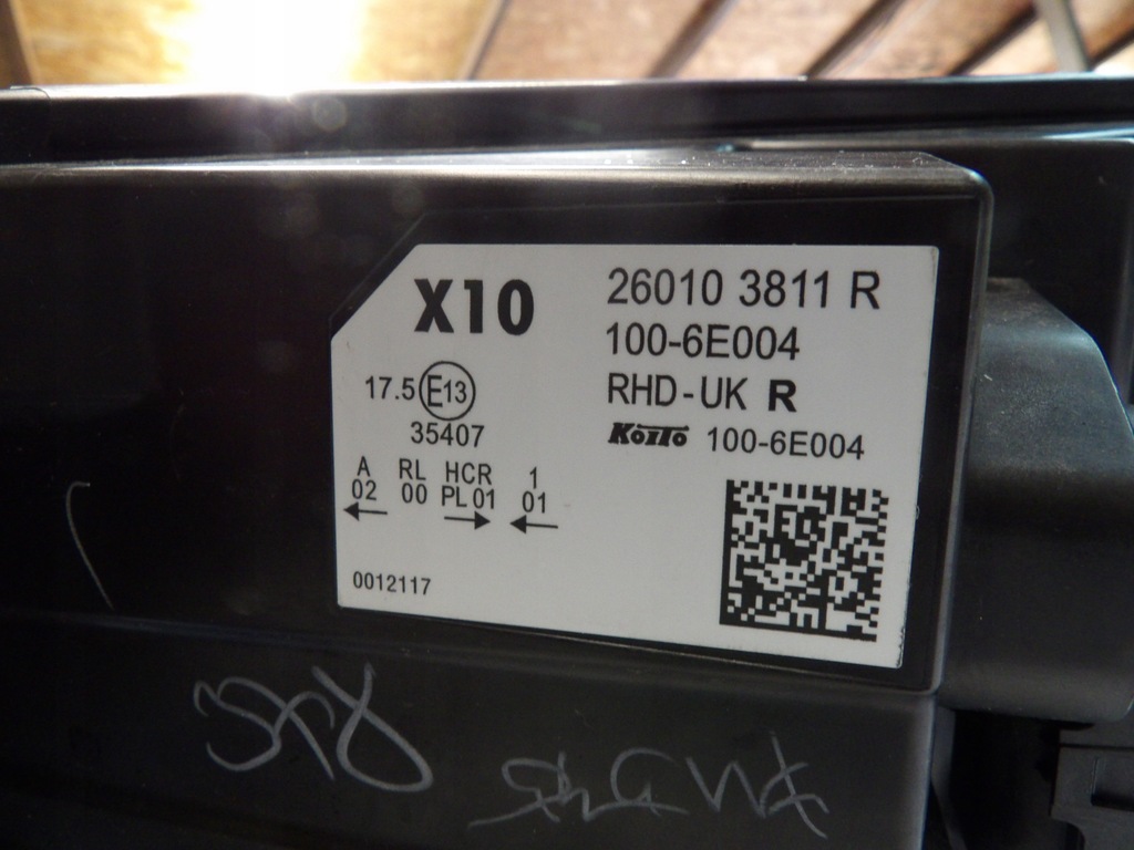 фото №3, Лампа права передня renault zoe 260103811r