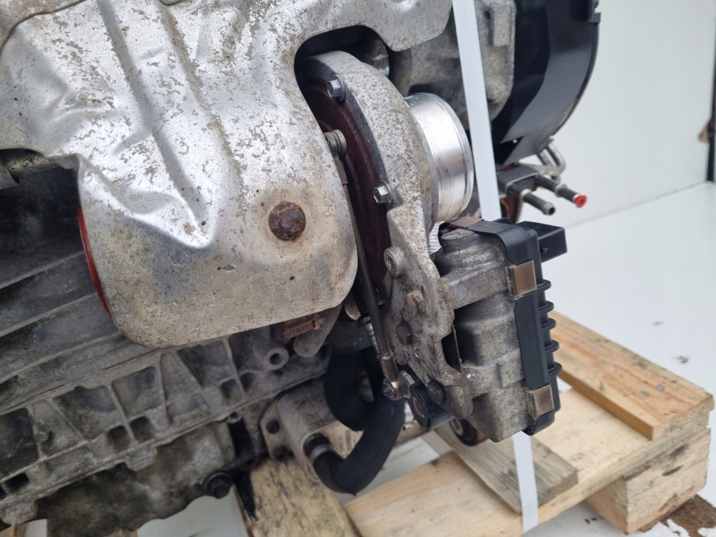 Двигатель комплект volvo xc70 2 2.4 d5 175km ładnie pracuje 133tyś d5244t14 Доставка