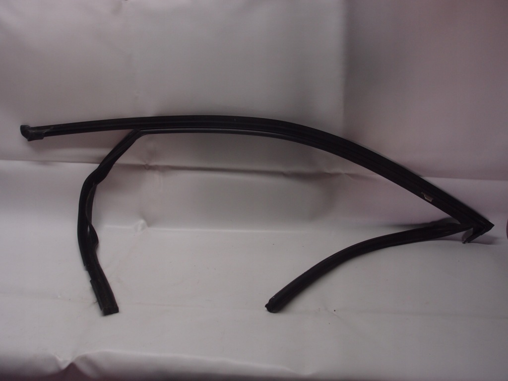 Купити Прокладка скло двері правий перед bmw x3 g01