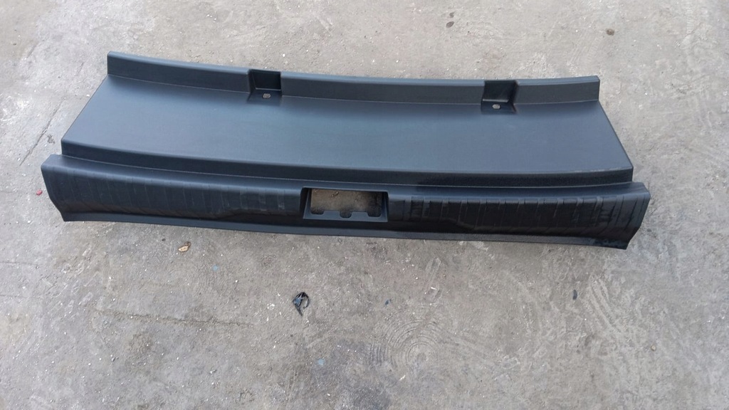 фото №1, Молдинг захист поперечина кришки багажника renault arkana