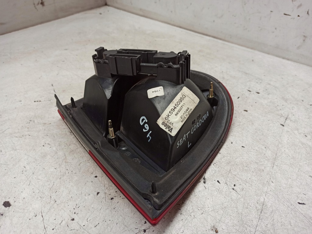 фото №6, Seat cordoba ii лампа левая задняя 6k5945095g