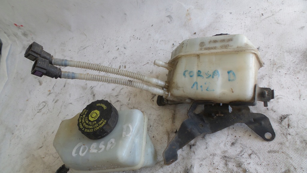 фото №7, Бачок рідина гальмівний corsa d e 0204051244