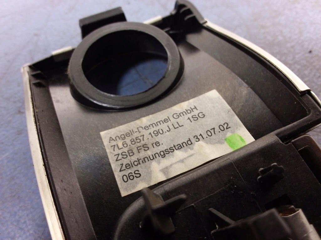 фото №7, Vw touareg i молдинг dekor замка зажигания 7l6857190j