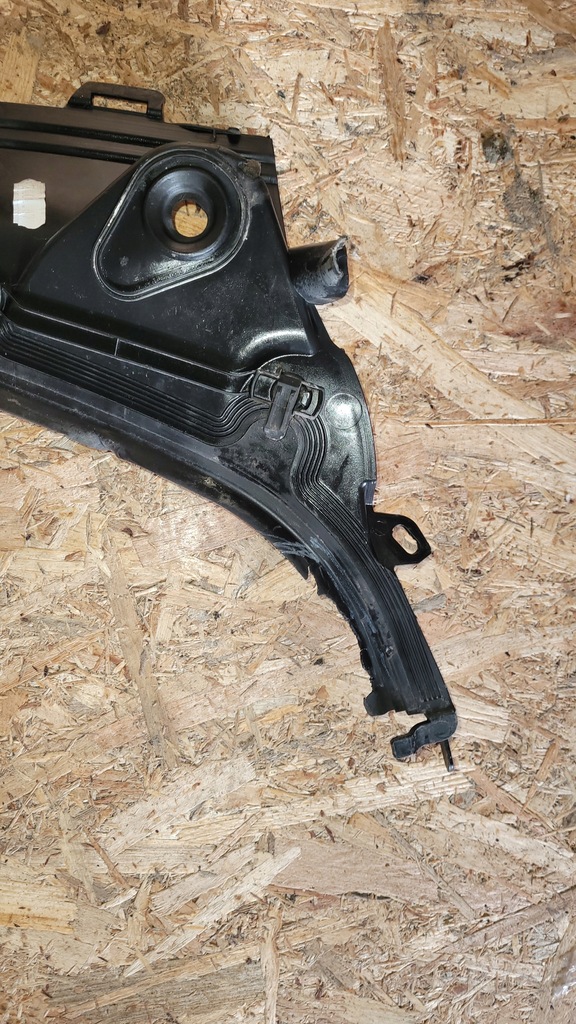 фото №13, Жабо пластиковый верхний bmw f32 74850610