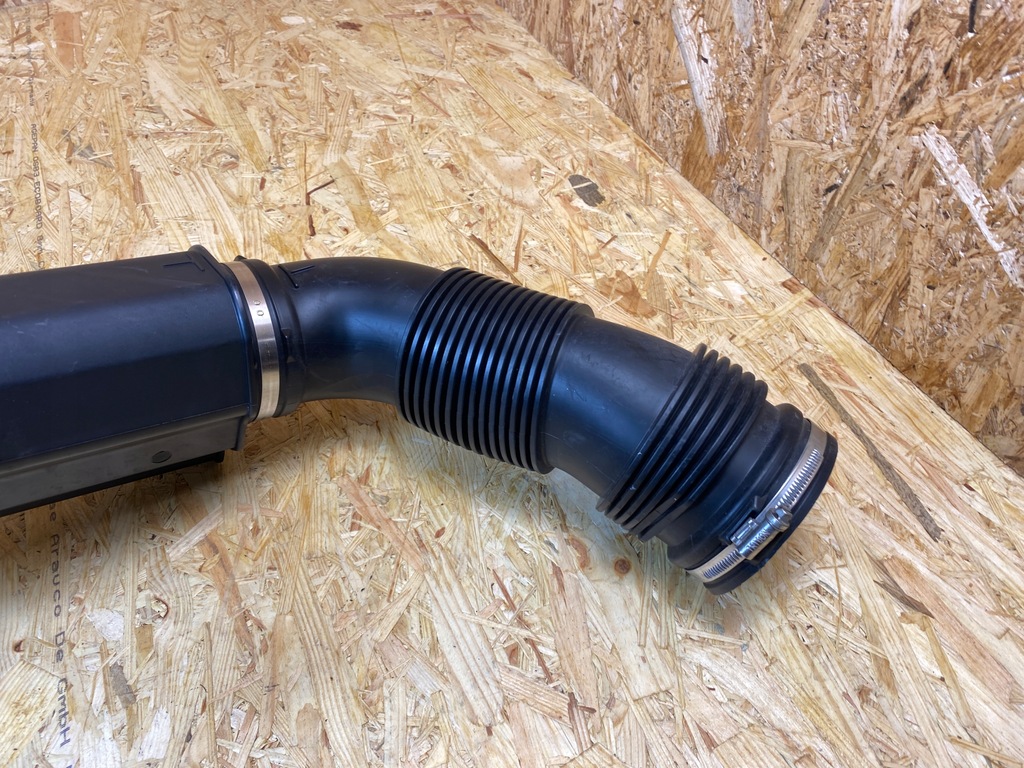 фото №8, Труба шланг wąż резонатор повітря bmw 1 f40 f44 8675263