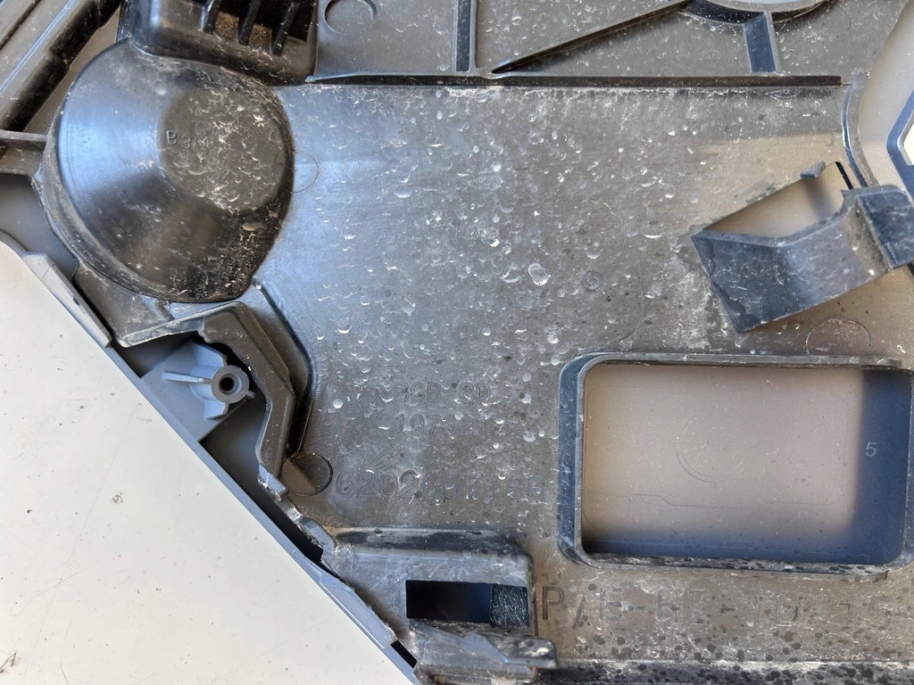 фото №6, Renault megane v e-tech бампер перед 620265718r оригінал