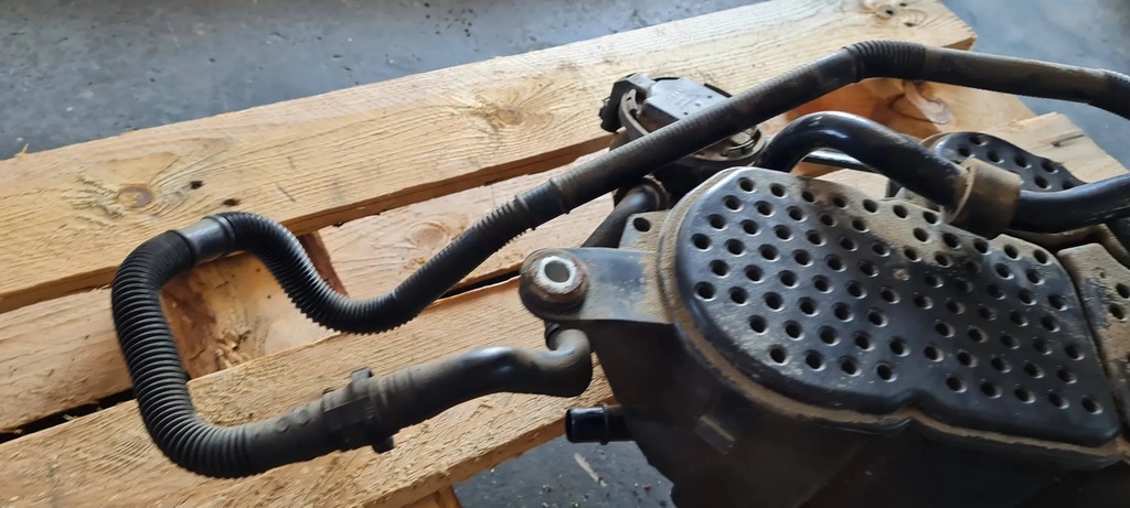 фото №6, A6 c7 4g lift корпус фильтр угольный 3.0 tfsi a7 4g 4g0201801d