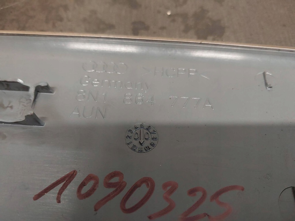 фото №10, Подножка audi tt mk1 8n1864777a