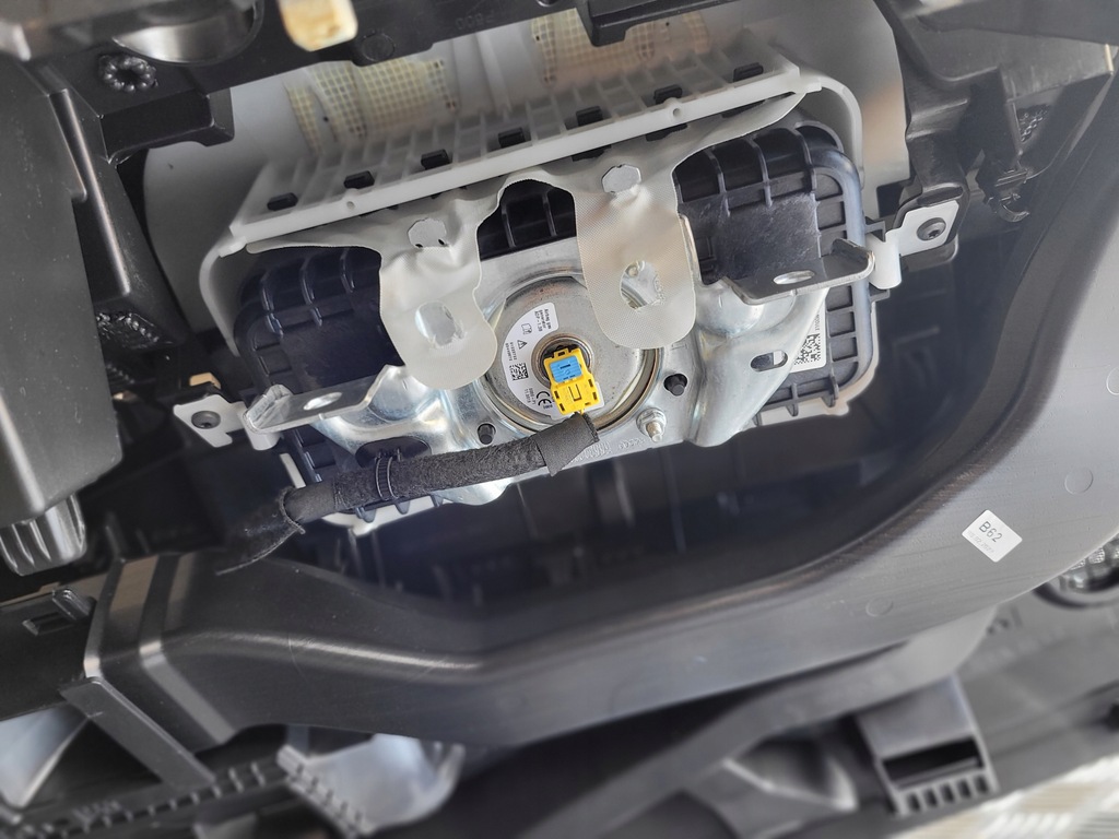 фото №11, Dacia sandero iii 3 панель приладів приладова консоль панель приладів подушка безпеки ремені оригінал