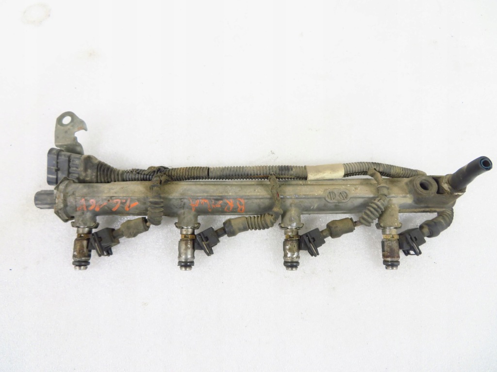 фото №1, Молдинг упорскування fiat brava 1.6