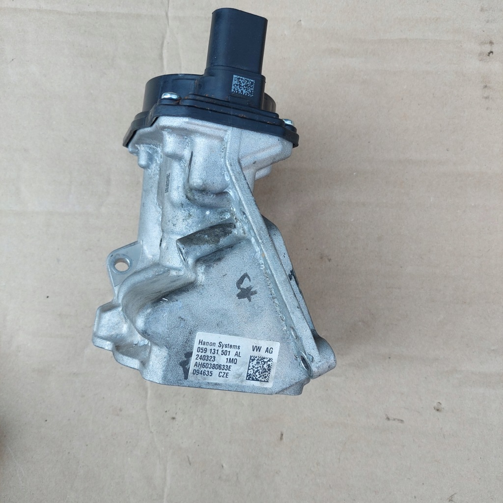 фото №2, Клапан egr - audi a4 a6 a7 vw tdi 19r- 059131501al