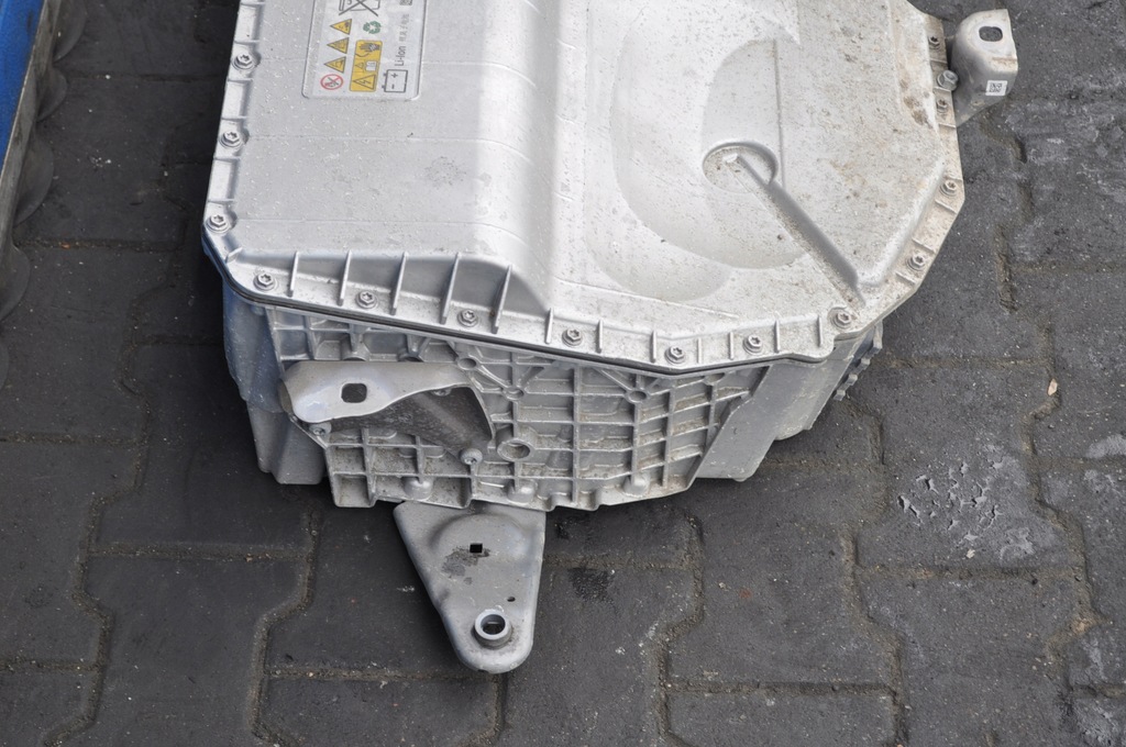 фото №14, Bmw g20 330e 2.0 аккумулятор 9884547 2773682 9494039