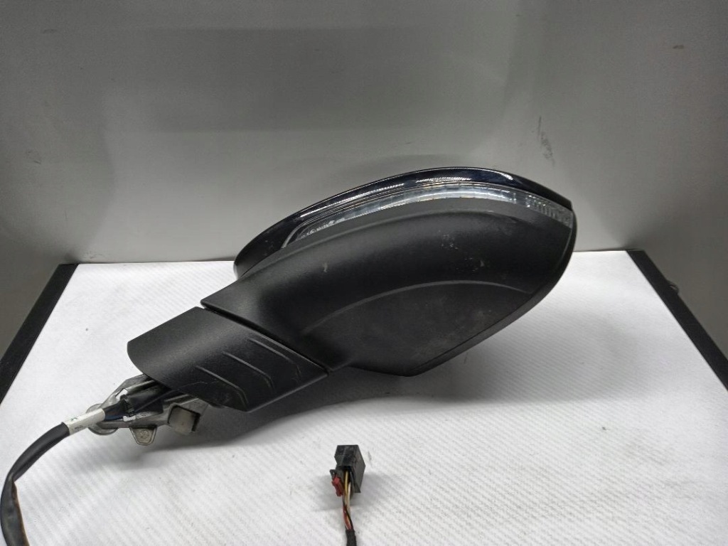 фото №10, Зеркало правое 6 pin vw golf 8 5h1857501