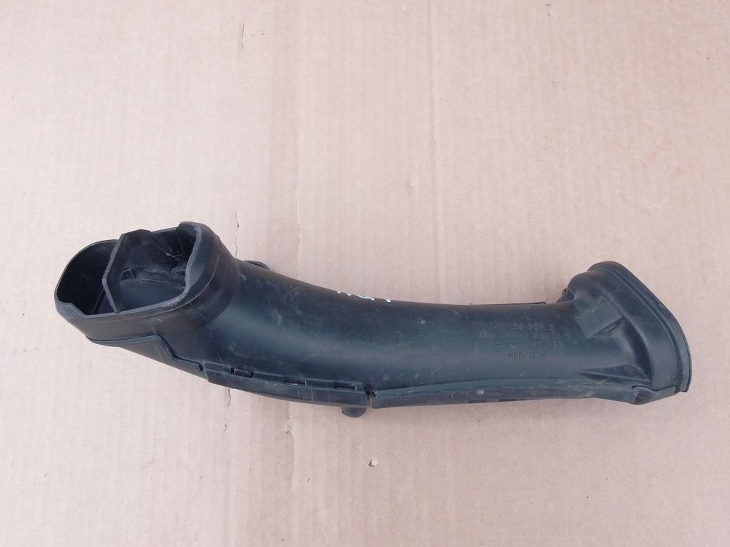 фото №4, Труба воздухозаборник воздуха vw bora golf iv 1j0129609