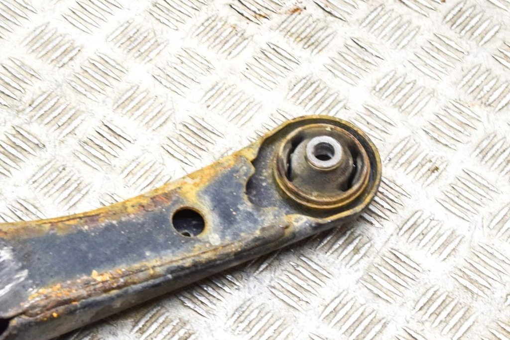 фото №8, Mitsubishi asx ga передні ліва нижні важіль 4013a281 1.80 дизель 110kw 2011