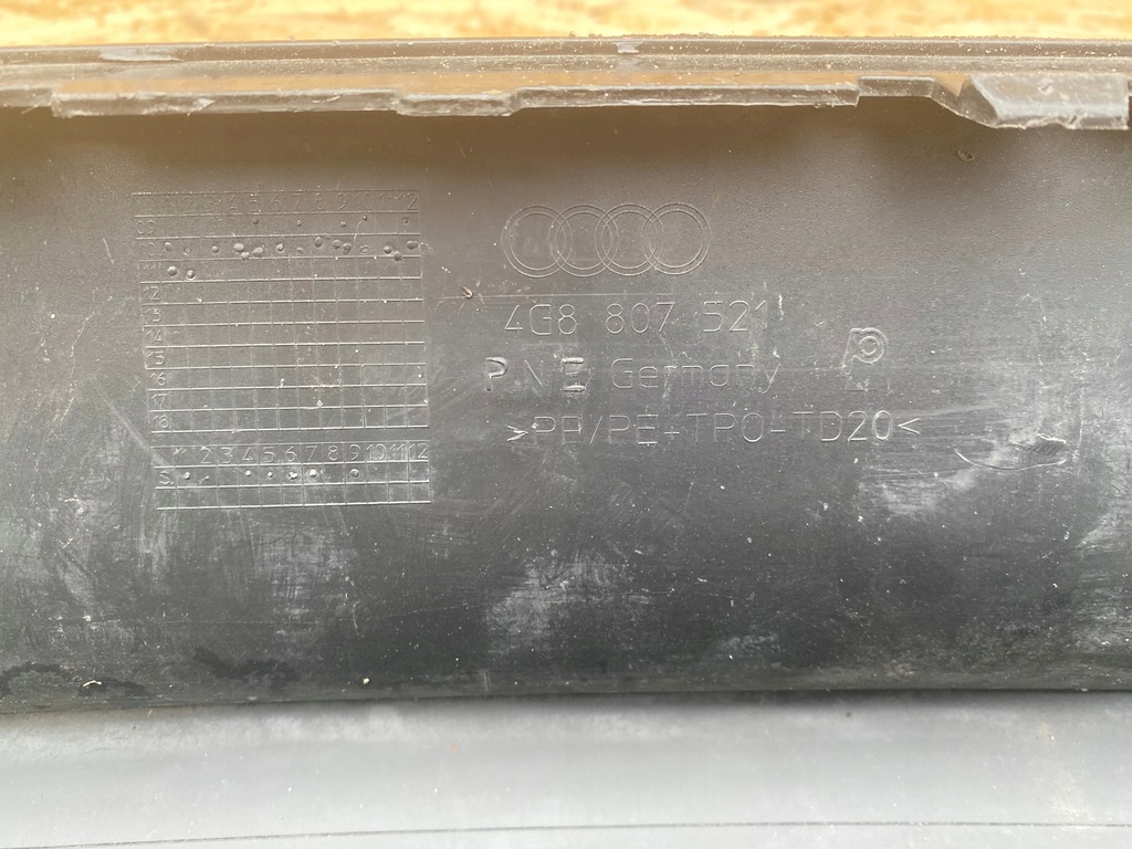 фото №9, Диффузор спойлер бампера задняя 4g8807521 audi a7