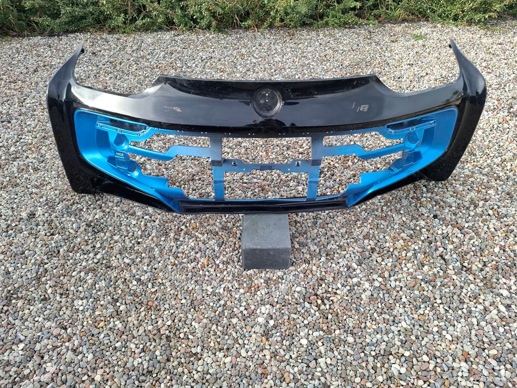 фото №1, Бампер задній задня bmw i8 2014- pdc