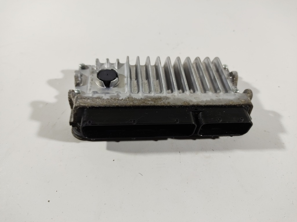 фото №5, Lexus is300h 13r бортовий комп'ютер двигуна 89661-53p70