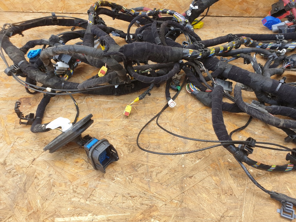 фото №7, Alfa romeo giulia электропроводка салона 2.0t