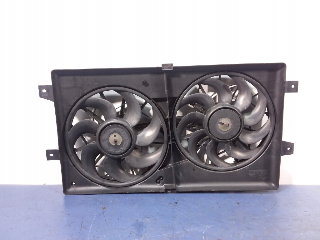 фото №1, Sebring ii 2.0 16v вентилятор радиатора 04596310ad