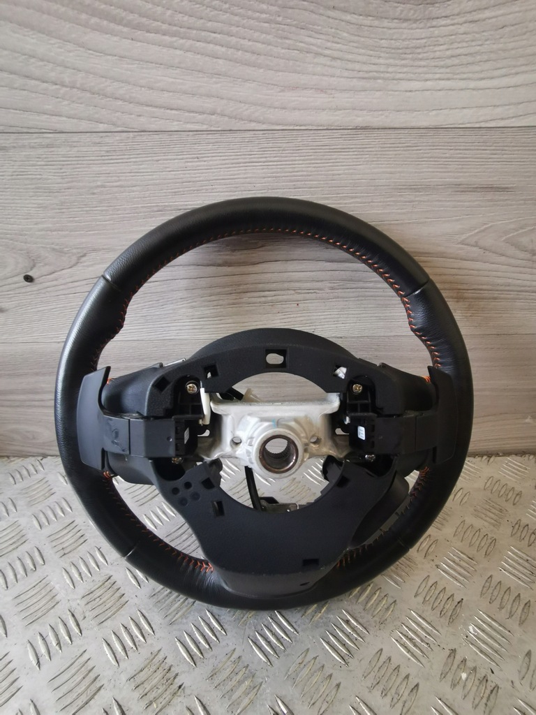 фото №12, Subaru xv ii 2017- повітропровід ladna usa пелюстки перемикання