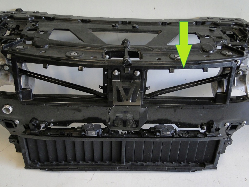 фото №4, Mercedes рамка рама верхній повітропровід повітря впуск шторка pas sl r232 232