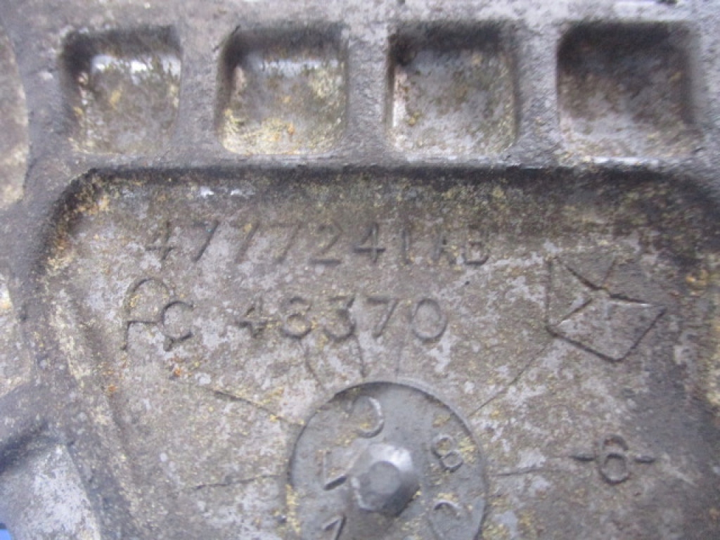 фото №5, Chrysler pt cruiser 2.0 16v піддон піддон масляна 4777241ab