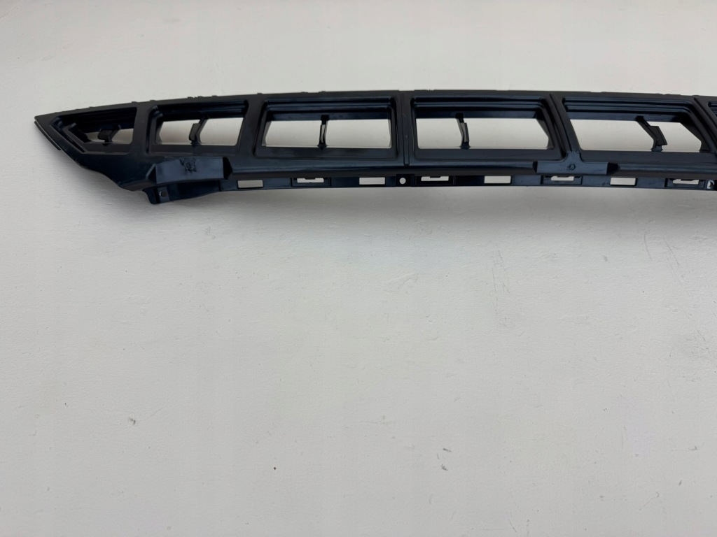 Hyundai i30 3 3 17r- решётка бампера передняя перед 86532-g4500 Доставка