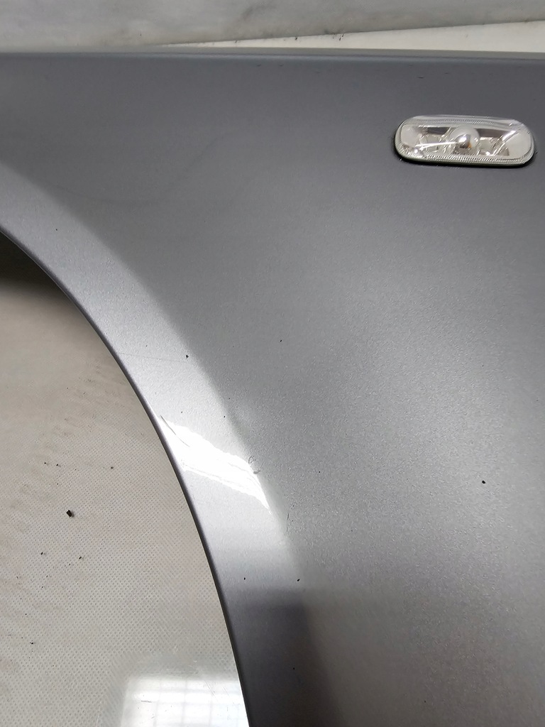 фото №6, Крыло левый передний audi a4 b7 2008r.