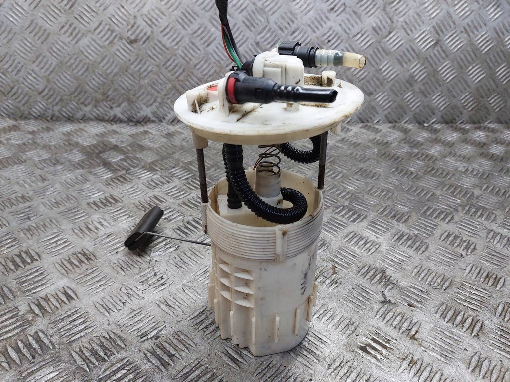 фото №1, Поплавок датчик уровня топлива renault vel satis 3.0 dci 8200004968b