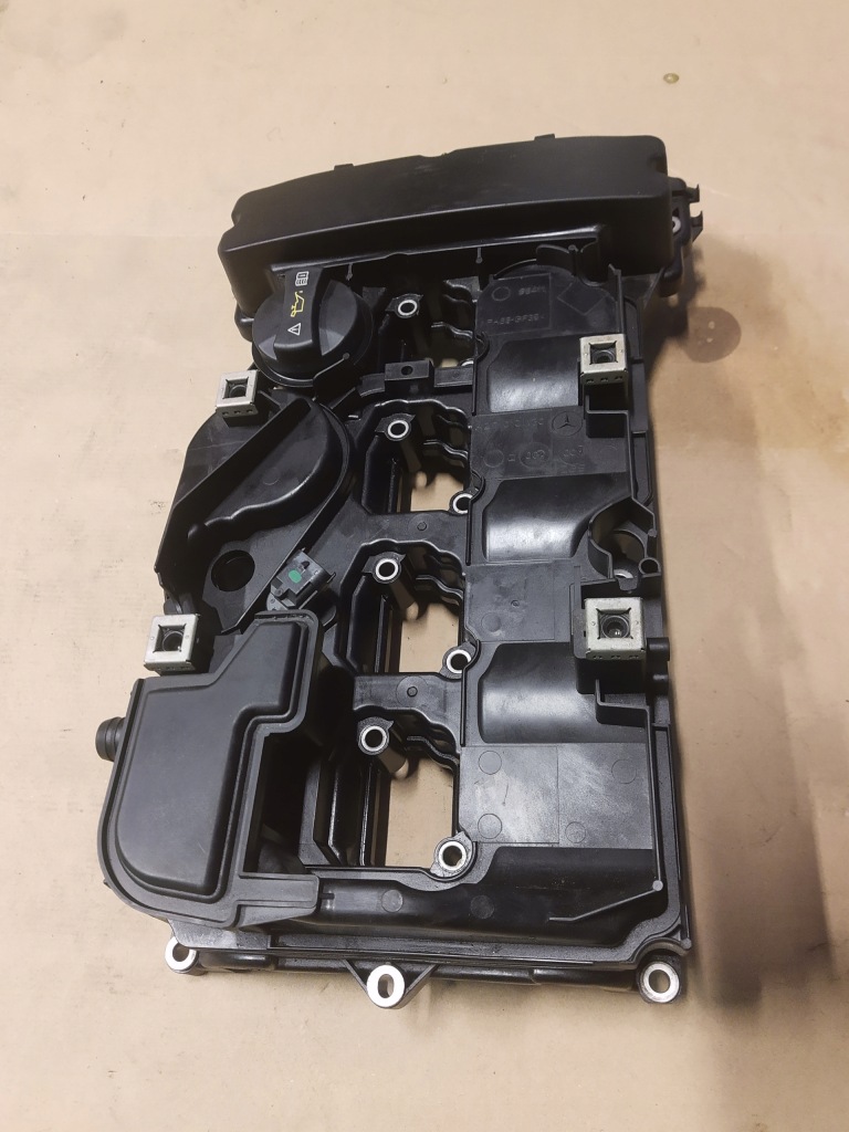 фото №8, Mercedes c w204 clk w209 slk r171 1.6 1.8 компрессор m271 крышка клапанов