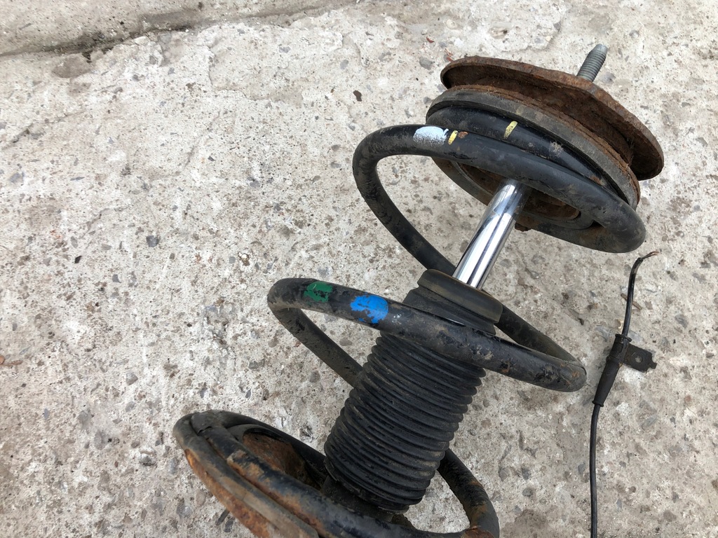 фото №6, Поворотный кулак правая амортизационная стойка hyundai h1 i800 07-17