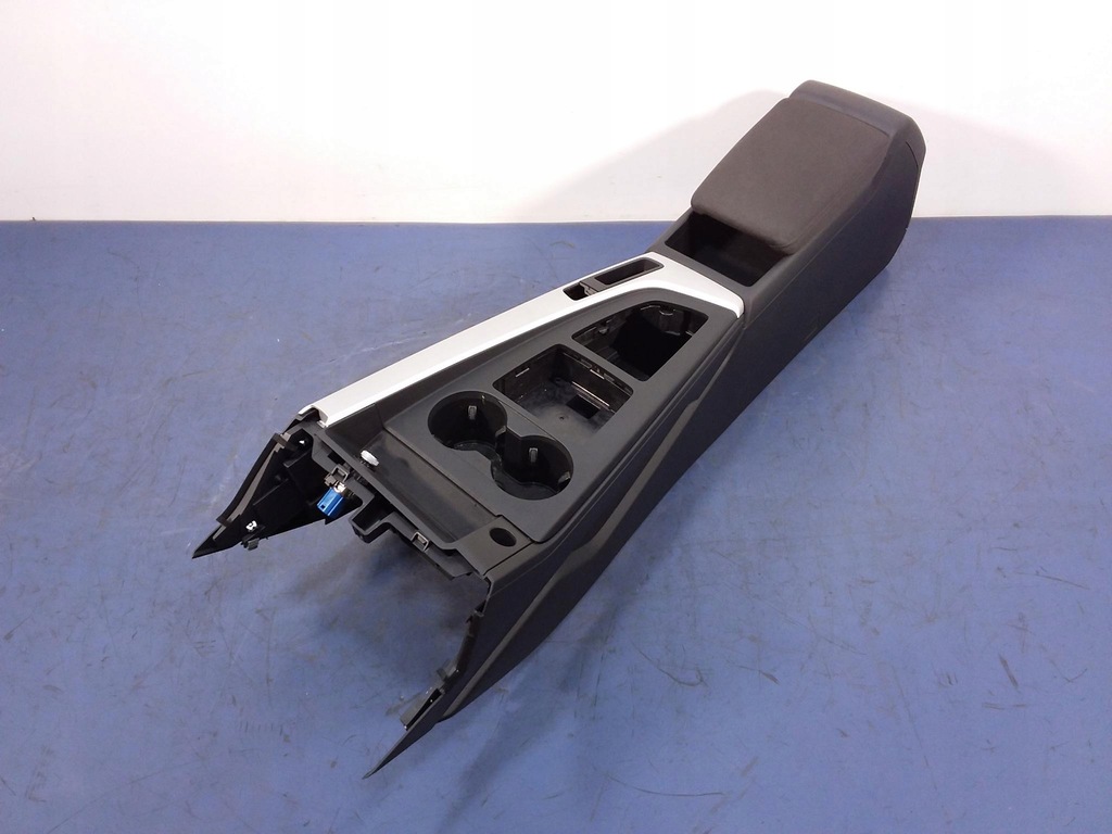 фото №10, Audi a4 8w тунель середній підлокітник 8w1863241a