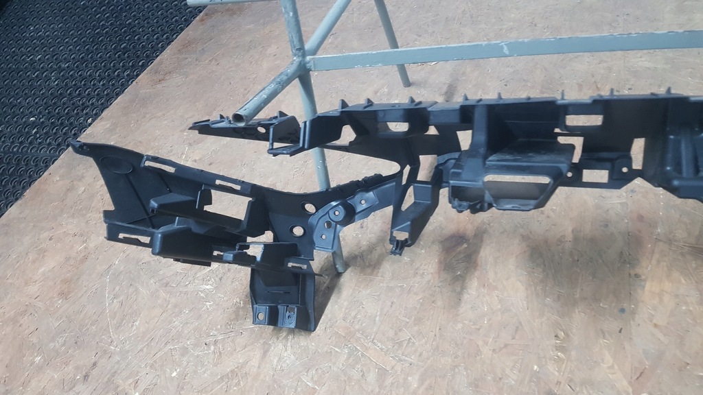 фото №8, Ford tourneo connect ii 2 lift кронштейн бампера