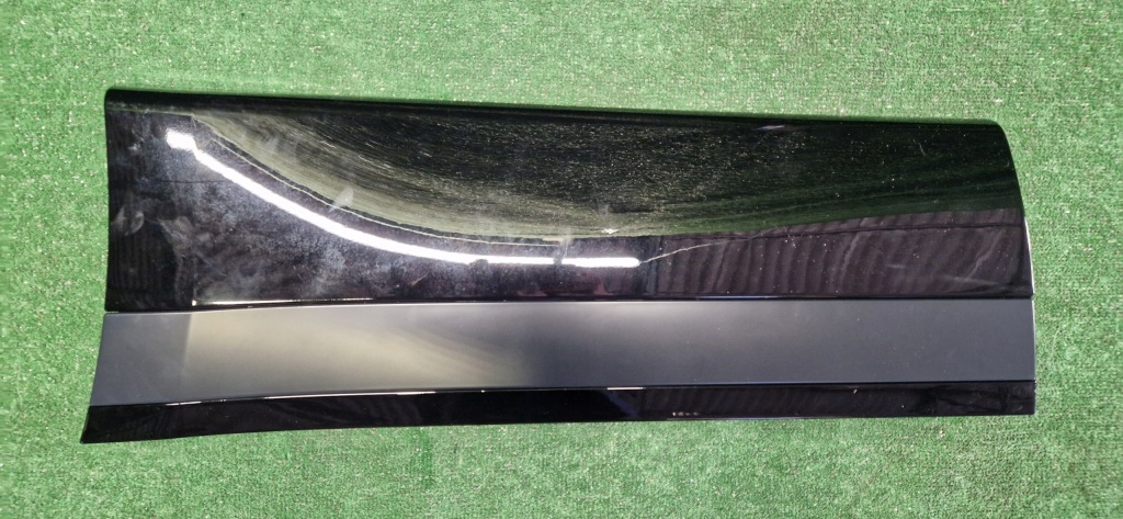 Купити Молдинг двері задній задня ліва range rover velar l56 lr146637