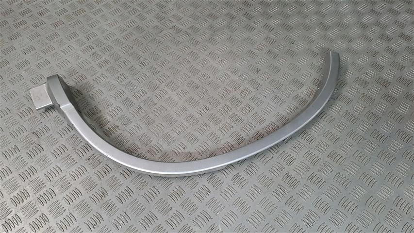 фото №1, M5 74410swtw010m1 honda cr-v молдинг крыла