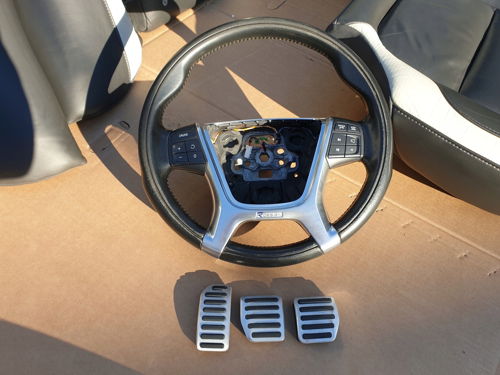 фото №15, Volvo v70 iii xc70 ii сидіння сидіння заднє сидіння повітропровід декори r-design